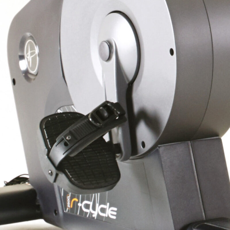 Refurbished Pulse Fitness R-Cycle 250G – Recumbent Cycle with 10” Cardio Console - Image 4