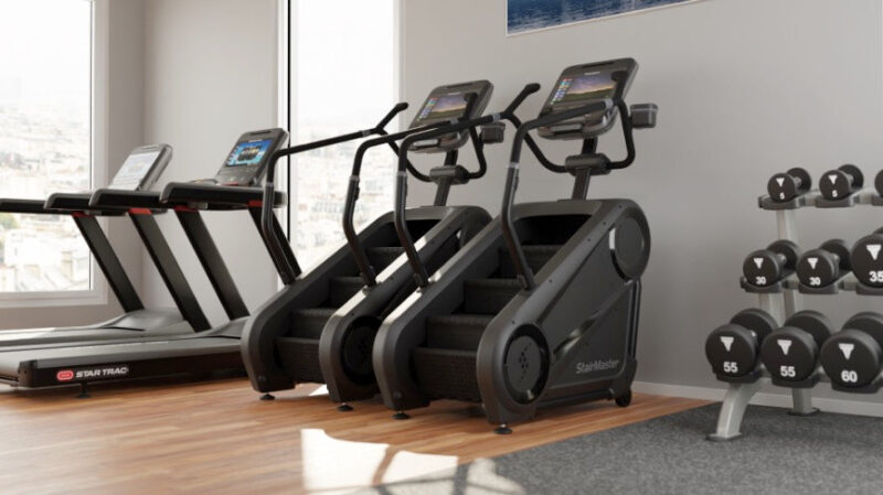 StairMaster 4G Gauntlet - 15" Embedded Console (NEW) - Image 4