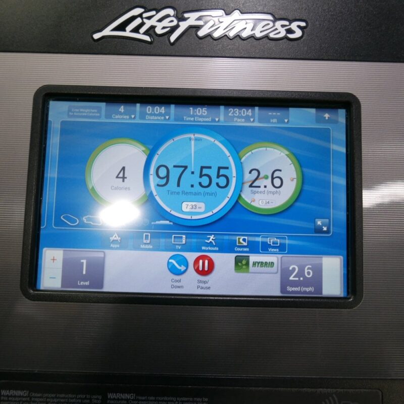 Refurbished Life Fitness 95X Elevation Series Discover SI Cross Trainer - Image 4